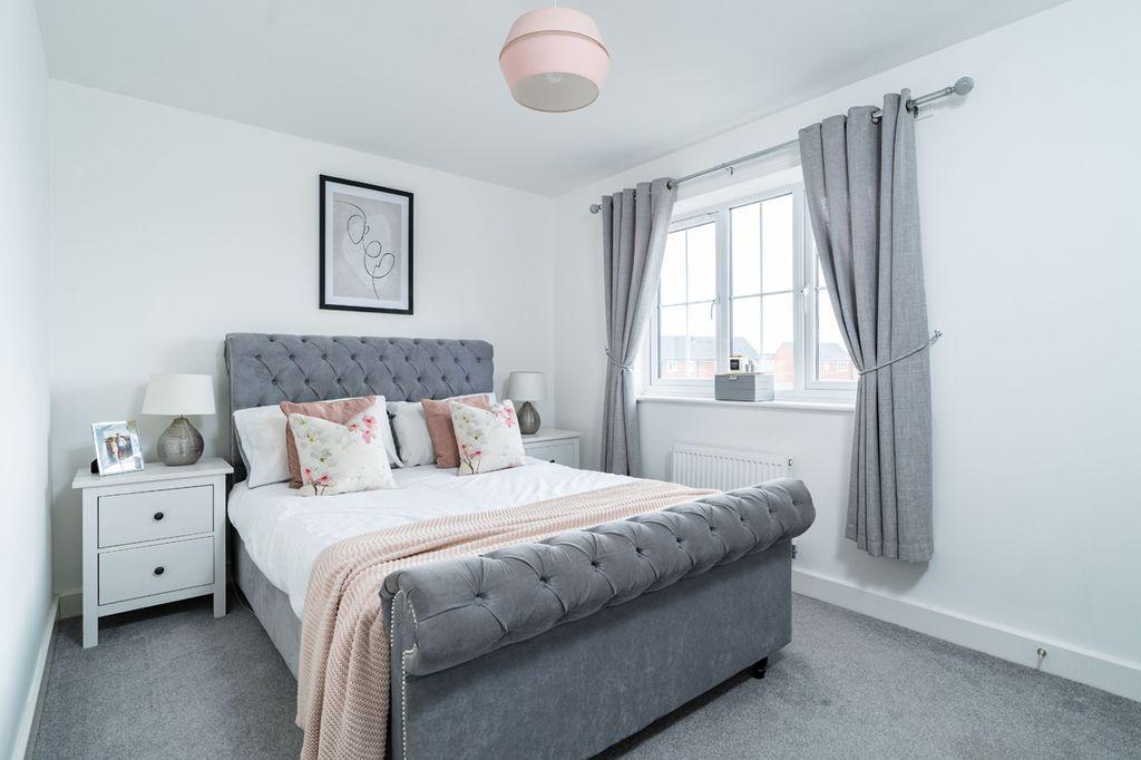 Bedroom 1 (Double with Ensuite)