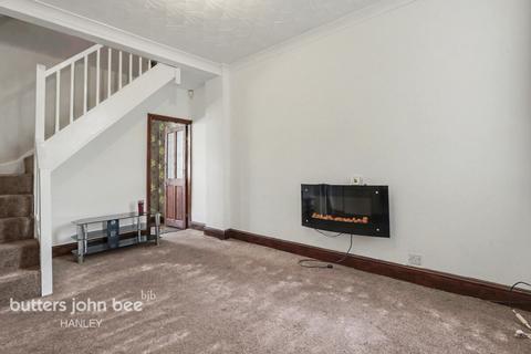 2 bedroom terraced house to rent, Dundee Street, Stoke-on-trent