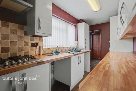 2 bedroom terraced house to rent, Dundee Street, Stoke-on-trent