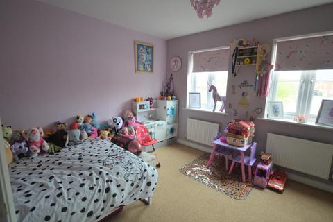 119 Highlander Drive, Donnington, Telford, TF2 8JF