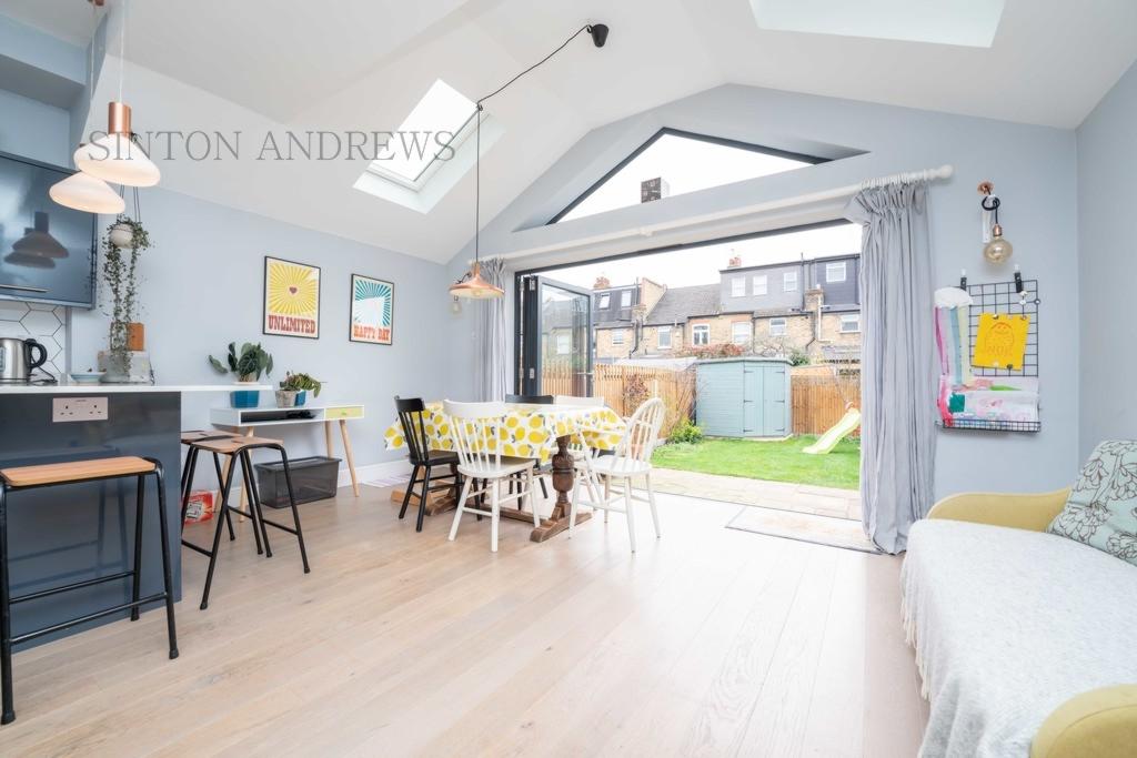 Netherbury Road, Ealing, W5 4 bed house £3,000 pcm (£692 pw)
