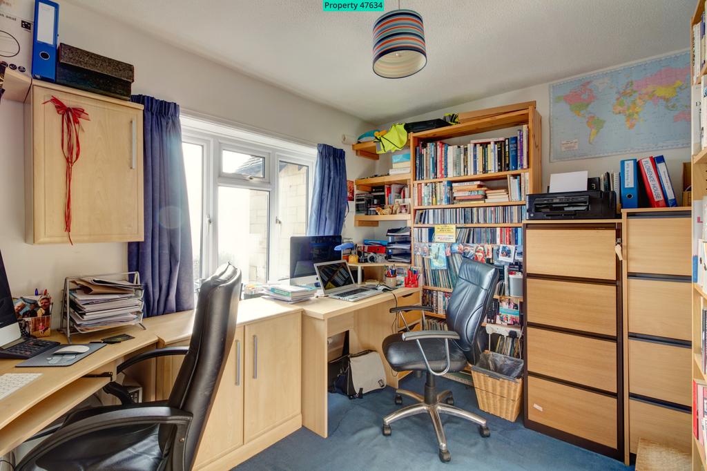 Bedroom 3 presently study