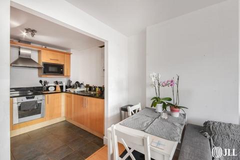 2 bedroom flat for sale - Cassilis Road London E14