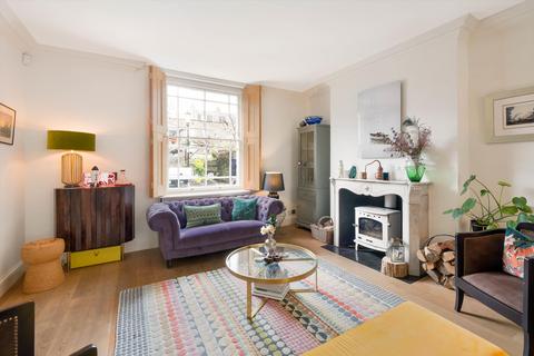 4 bedroom semi-detached house for sale - Pembroke Square, Kensington, London, W8