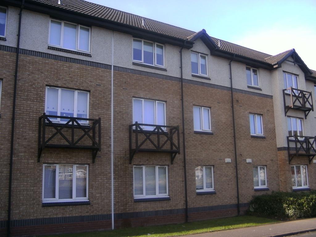 Turners Avenue, Paisley PA1 2 bed flat £600 pcm (£138 pw)