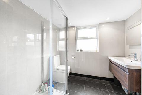 25 Fernbrook Road, London, SE13 5NG