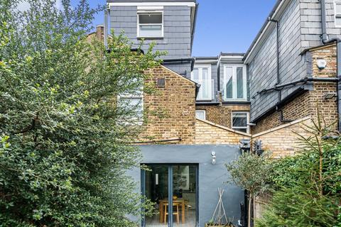 25 Fernbrook Road, London, SE13 5NG