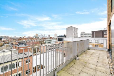2 bedroom flat to rent - Spaceworks Building, 21 Plumbers Row, London