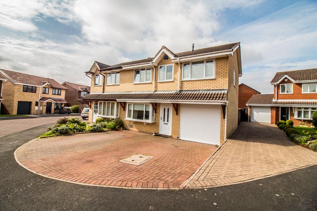 Gowanburn, Fatfield, Washington 4 bed semidetached house £260,000