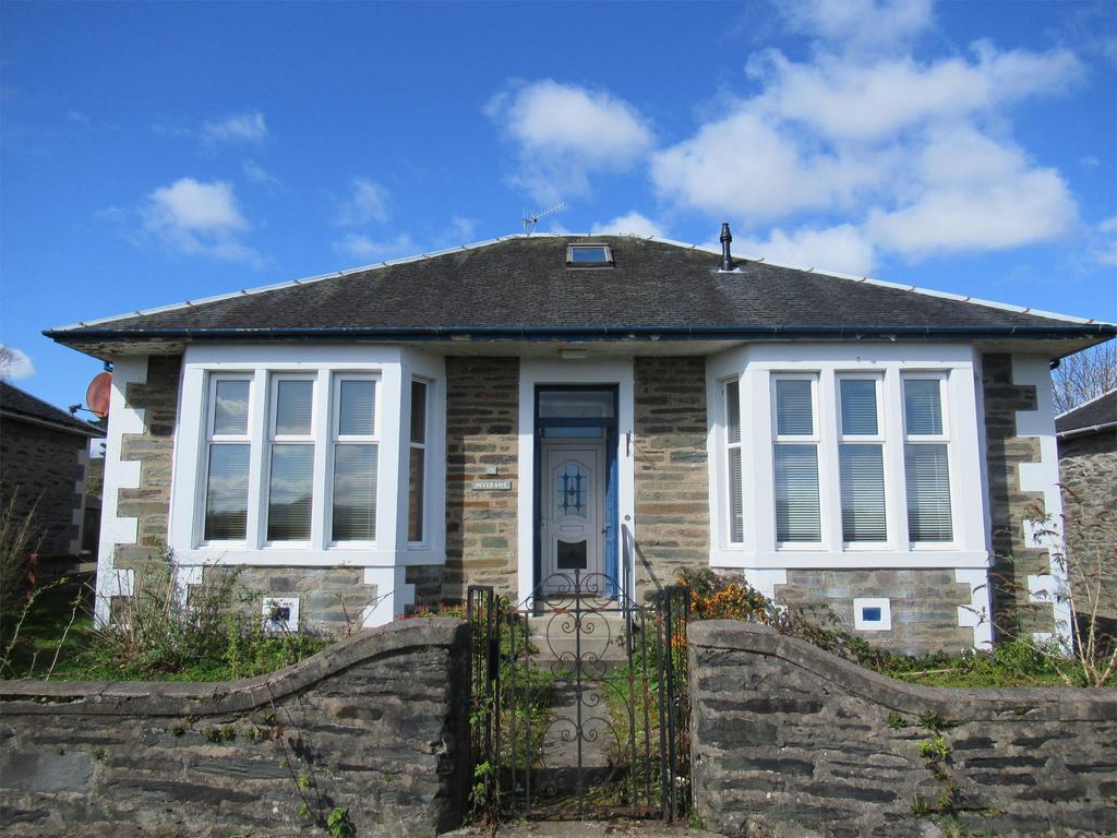 Inverawe 15 Dhailling Avenue, Kirn, DUNOON, PA23 8EF 2 bed detached