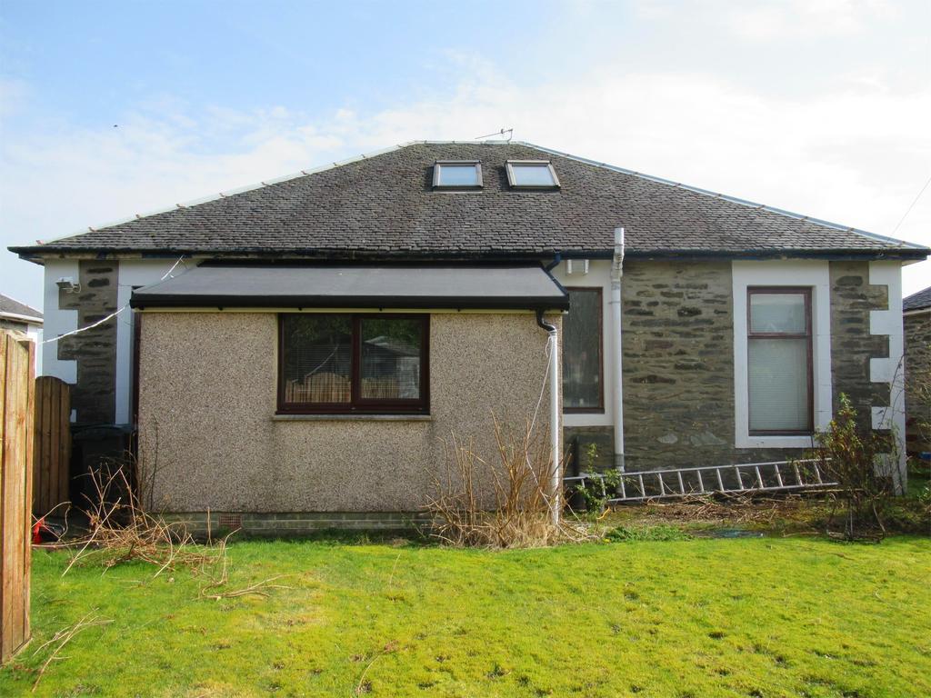 Inverawe 15 Dhailling Avenue, Kirn, DUNOON, PA23 8EF 2 bed detached