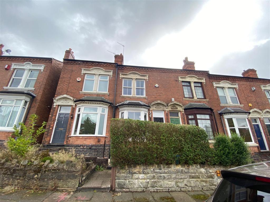 War Lane, Harborne, Birmingham, B17 9RU 2 bed terraced house £285,000