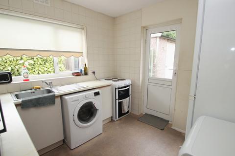 1 Lynne Close, Orpington, BR6 6BS