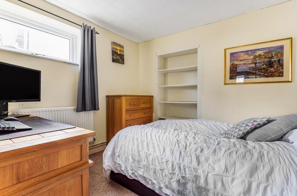 Bedroom jpg