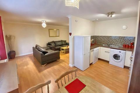 2 bedroom flat to rent, Somerset Gardens, Ayr KA8