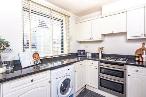 2 bedroom apartment to rent - Fulham Road, Fulham, London, SW3
