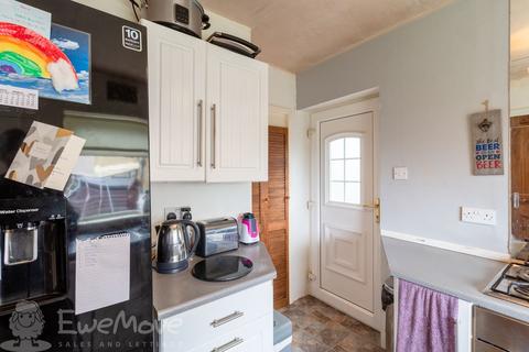 33 Gleanings Drive, Halifax, HX2 0PA
