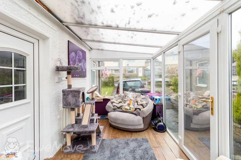33 Gleanings Drive, Halifax, HX2 0PA