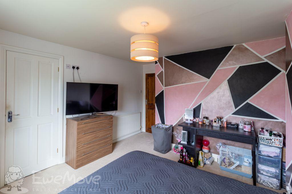 Bedroom 1 (Double)