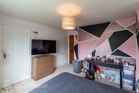 33 Gleanings Drive, Halifax, HX2 0PA