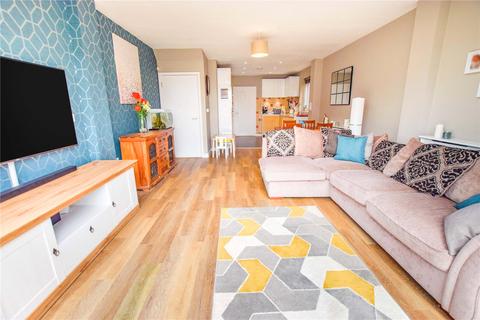 15 Elderberry Close, Romford, RM3 0JY