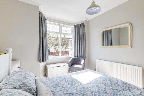 40 Clevedon Road, London, SE20 7QQ