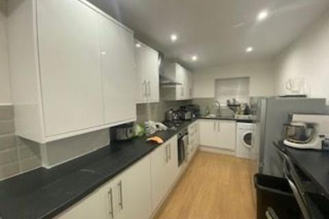 1 bedroom in a house share to rent, Room 5, Walsgrave Road, Coventry