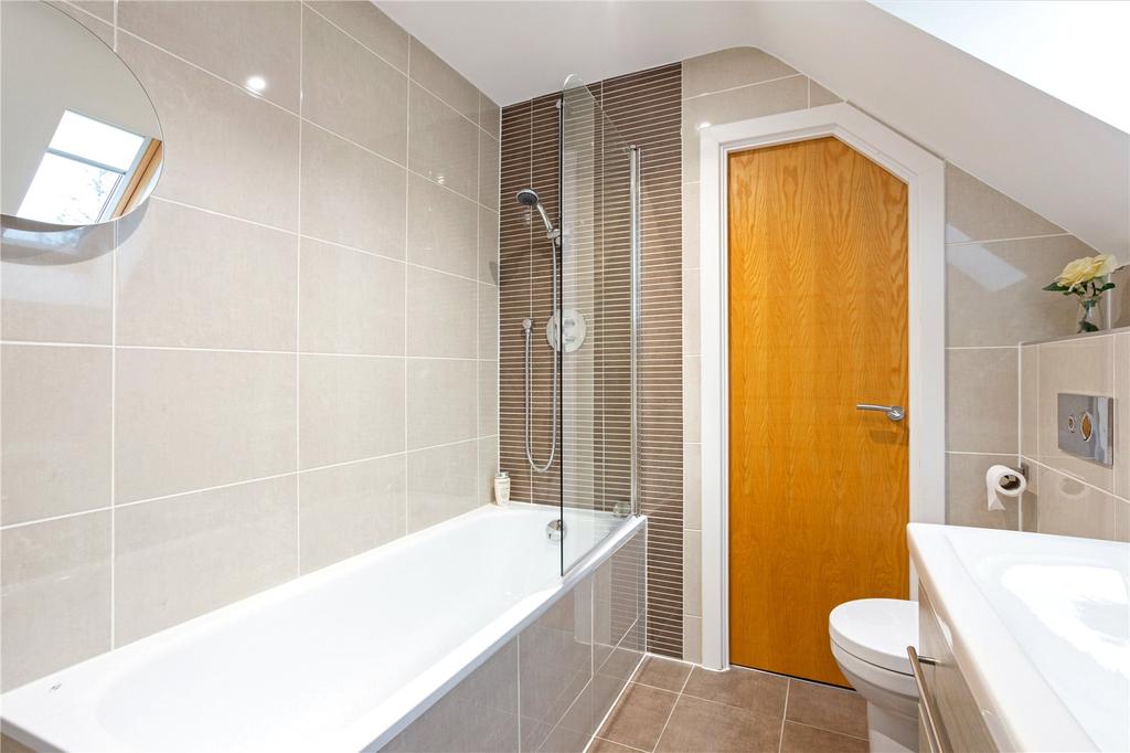 En Suite To Main