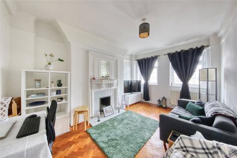 2 bedroom apartment to rent, Macaulay Court, SW4