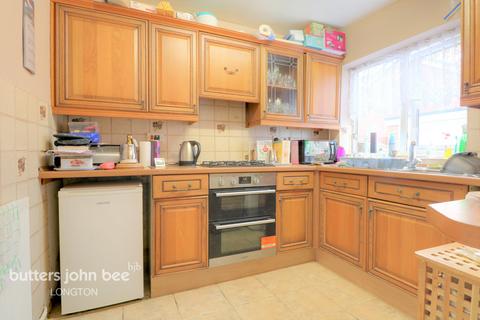 6 Sudgrove Place, Stoke-on-trent, ST3 7TL