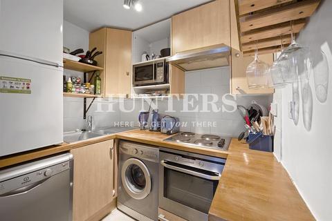 5 Brassey Road, London, NW6 2BE