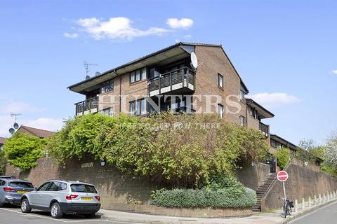 5 Brassey Road, London, NW6 2BE