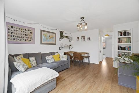 50 Howerts Close, Warsash, Southampton, SO31 9JR