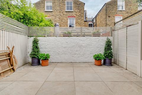55 Nansen Road, London, SW11 5NS