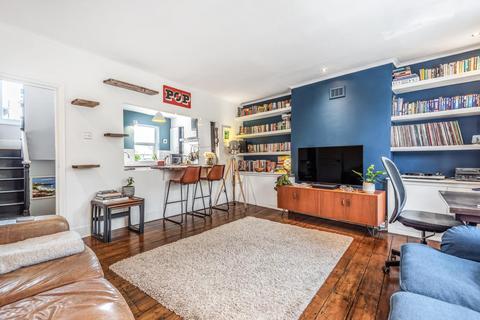 5b Probert Road, London, SW2 1BN