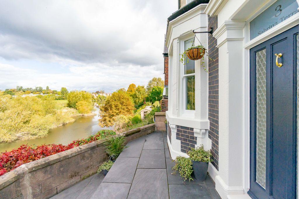 Sabrina Terrace, Drinkwater Street, Shrewsbury SY3 8QD 3 bed end of