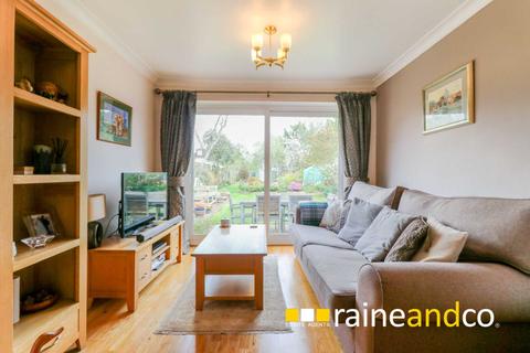 36 Bramble Road, Hatfield, AL10 9SA