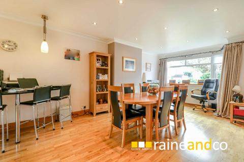 36 Bramble Road, Hatfield, AL10 9SA