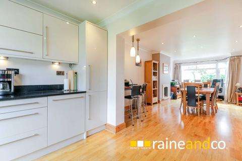 36 Bramble Road, Hatfield, AL10 9SA