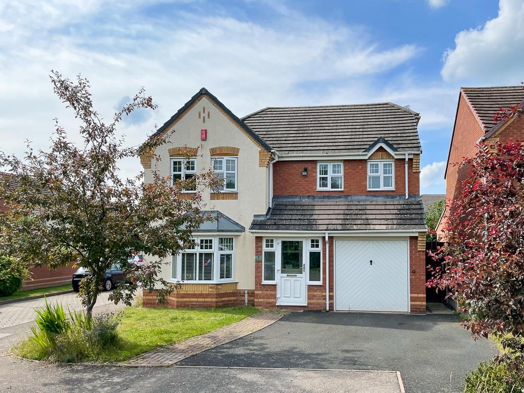 Timon View, Warwick Gates 4 bed detached house £540,000