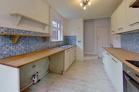 14 Abbott Road, Folkestone, CT20 1NG