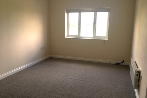 2 bedroom flat to rent, Joyce Silver Court, Addington Road, Irthlingborogh, Wellingborough, Northamptonshire. NN9 5FF