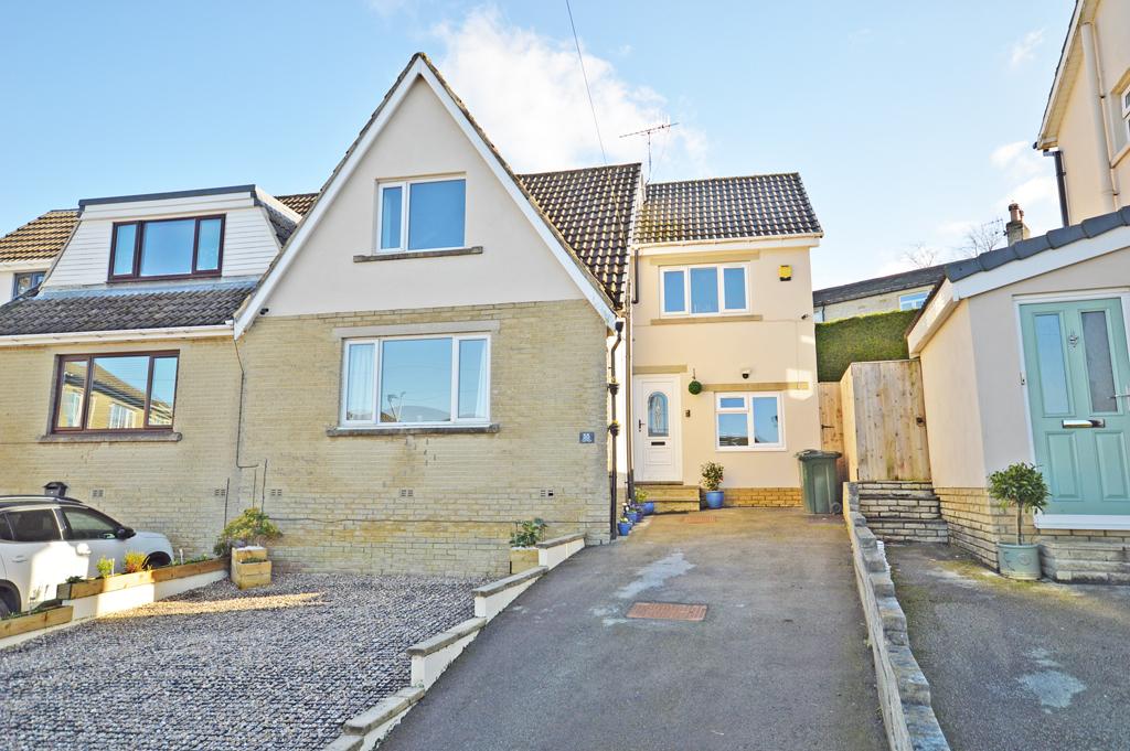 55 Styveton Way, Steeton, 4 bed semidetached house £325,000