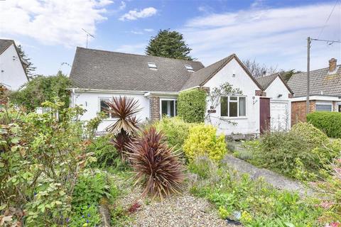 30 Hadley Close, Meopham, Gravesend, DA13 0NX