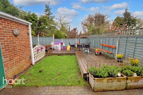 5 Maple Drive, Wetherby, LS22 7QZ