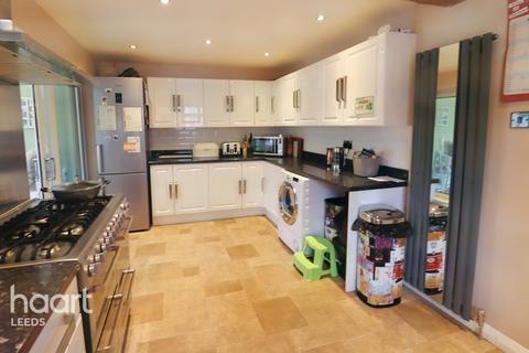 5 Maple Drive, Wetherby, LS22 7QZ