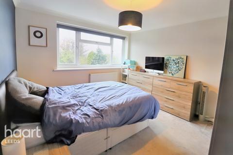 5 Maple Drive, Wetherby, LS22 7QZ
