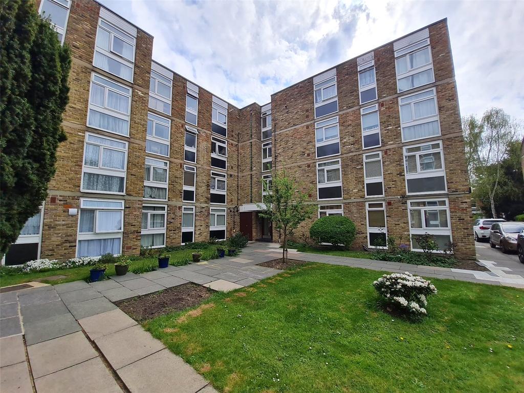 Gordon Road, Ealing, London, W5 2 bed apartment £1,600 pcm (£369 pw)