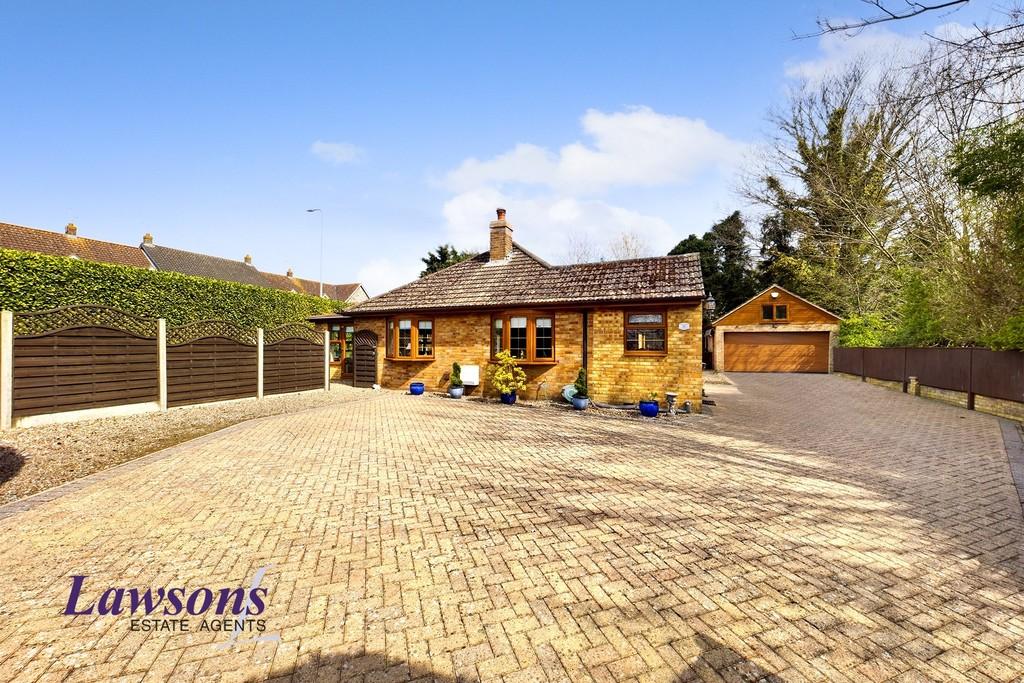 Lime Kiln Lane, Thetford 3 bed detached bungalow £400,000