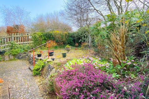 9 Barberry Close, Harrogate, HG3 2NZ